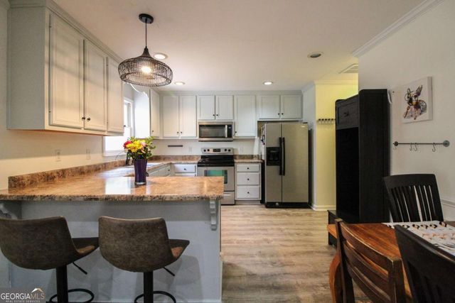 105 Meadow Creek Drive, Athens, GA 30605