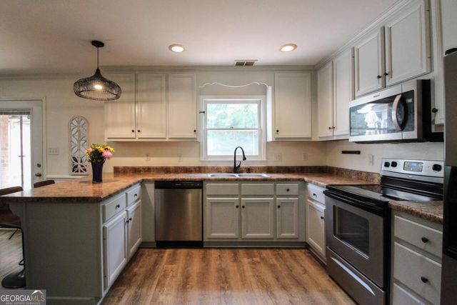 105 Meadow Creek Drive, Athens, GA 30605