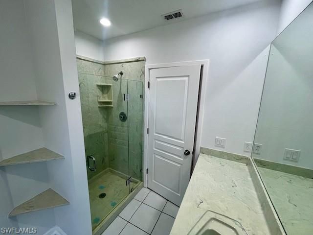 914 McArthur AVE, Lehigh Acres, FL 33936