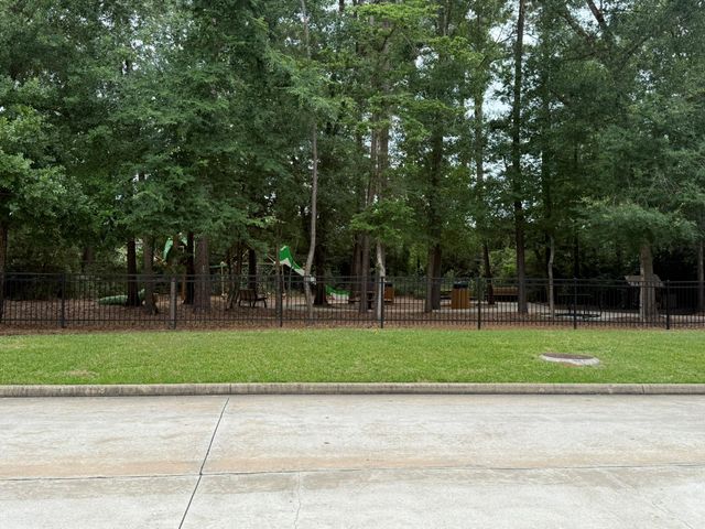 1413 Cantabria Court, Conroe, TX 77301