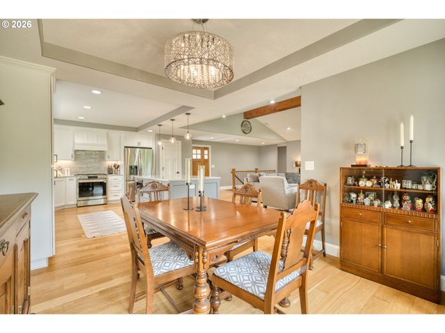 51971 Sw CREEKVIEW Pl, Scappoose, OR 97056