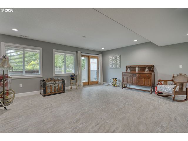51971 Sw CREEKVIEW Pl, Scappoose, OR 97056