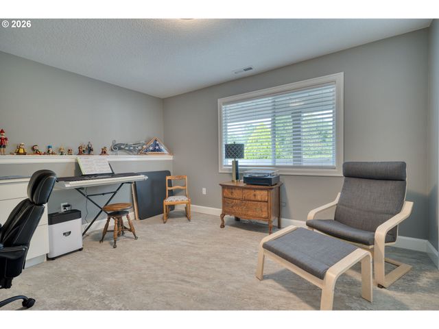 51971 Sw CREEKVIEW Pl, Scappoose, OR 97056
