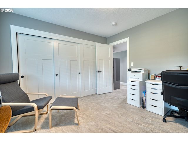 51971 Sw CREEKVIEW Pl, Scappoose, OR 97056