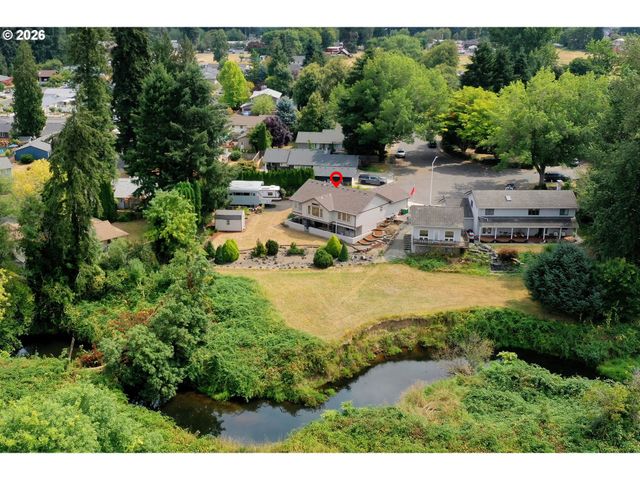 51971 Sw CREEKVIEW Pl, Scappoose, OR 97056