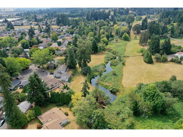 51971 Sw CREEKVIEW Pl, Scappoose, OR 97056