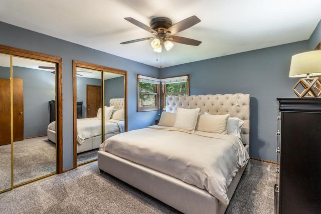 3635 S Greenlawn TERRACE, New Berlin, WI 53151