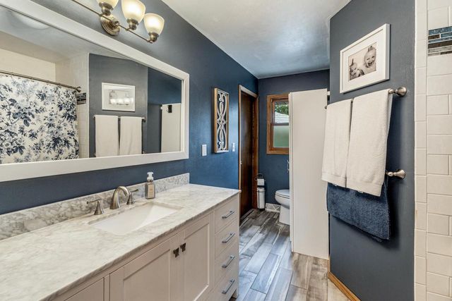 3635 S Greenlawn TERRACE, New Berlin, WI 53151