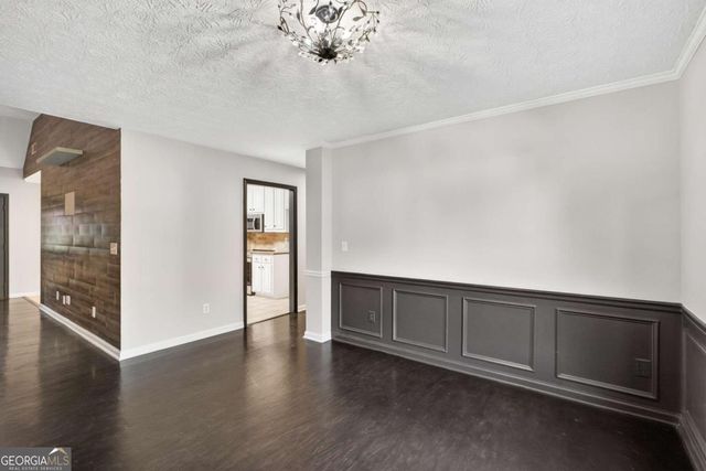 233 Ivy Creek Drive, Loganville, GA 30052