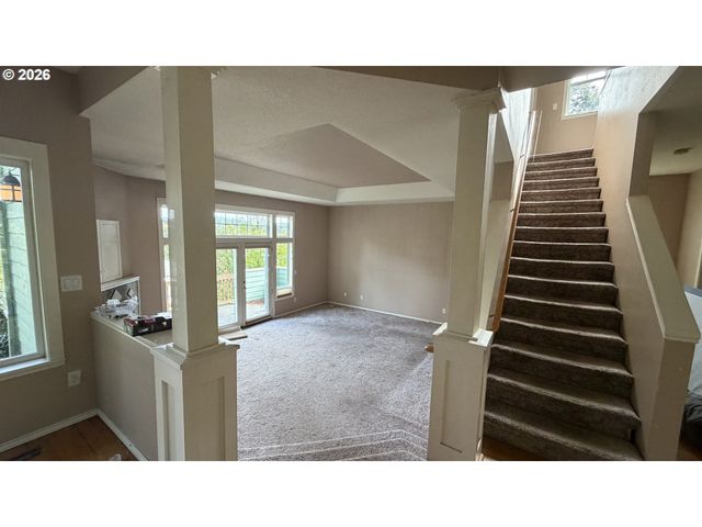 6352 Se WILDLIFE ESTATES Dr, Milwaukie, OR 97267