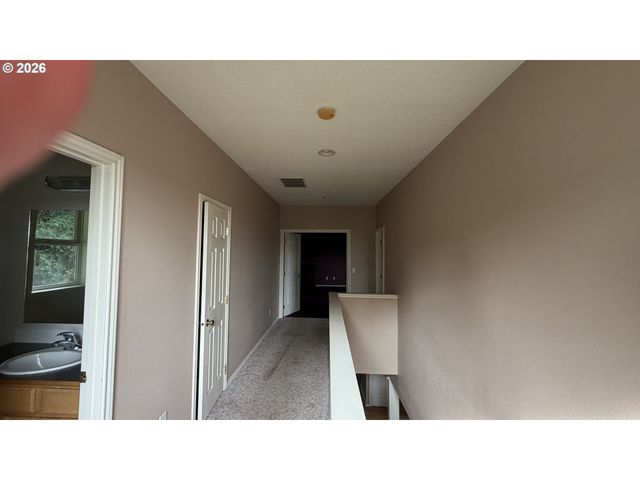 6352 Se WILDLIFE ESTATES Dr, Milwaukie, OR 97267