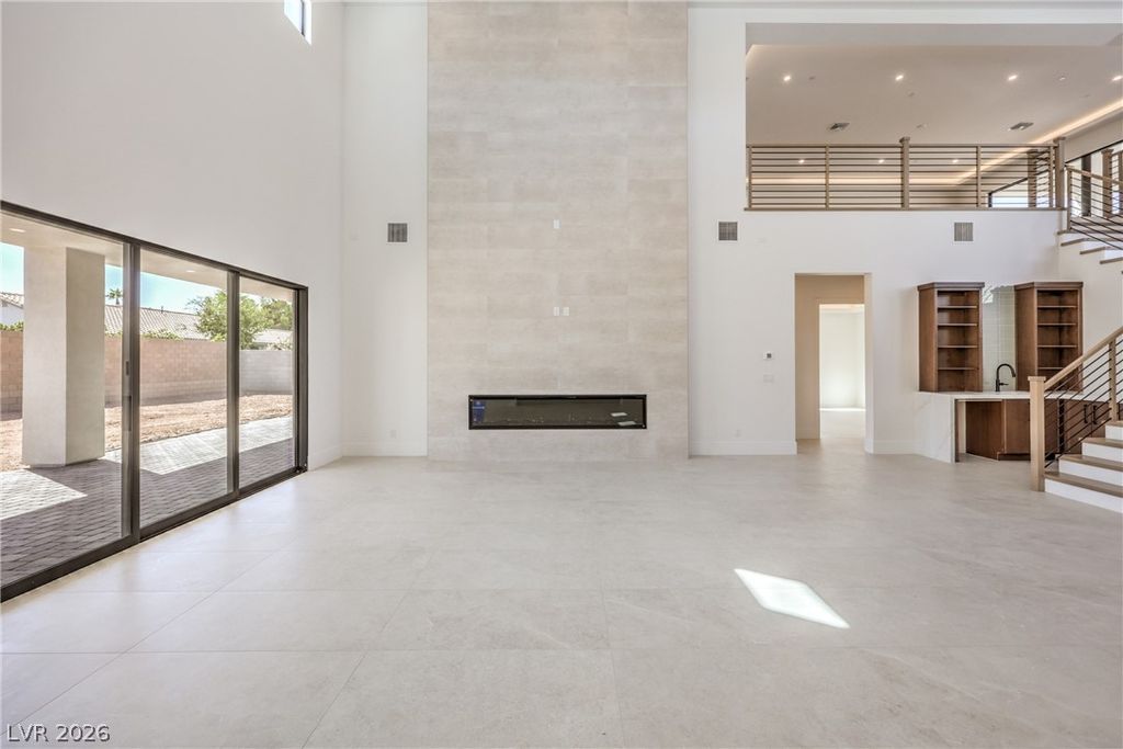 3051 East Serene Avenue, Henderson, NV 89074 — photo 2