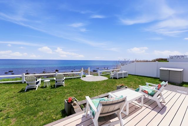 21 Shoreline Way, Plymouth, MA 02360