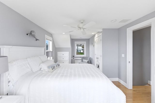 21 Shoreline Way, Plymouth, MA 02360