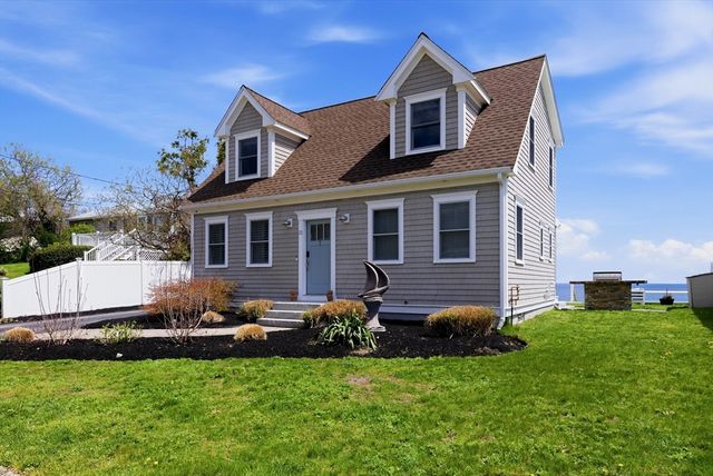 21 Shoreline Way, Plymouth, MA 02360