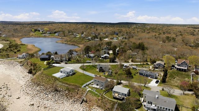 21 Shoreline Way, Plymouth, MA 02360