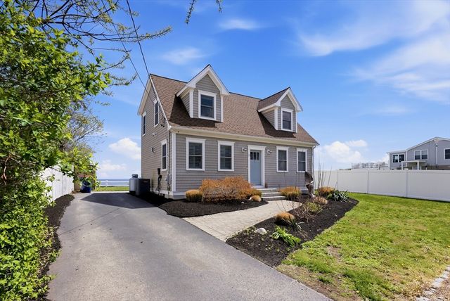 21 Shoreline Way, Plymouth, MA 02360