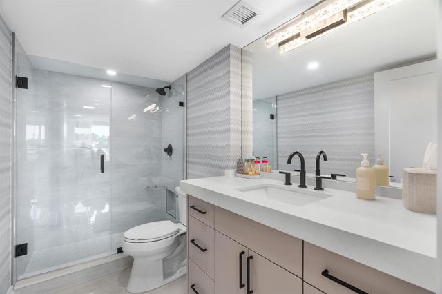 3912 S Ocean Boulevard 308, Highland Beach, FL 33487