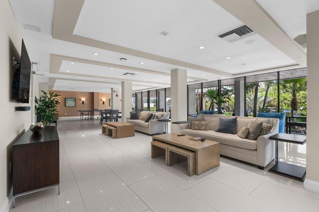 3912 S Ocean Boulevard 308, Highland Beach, FL 33487