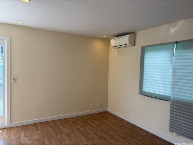 211 San Antonio Avenue, Honolulu, HI 96813