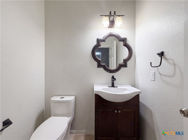 612 Sugar Brook Drive, Temple, TX 76502
