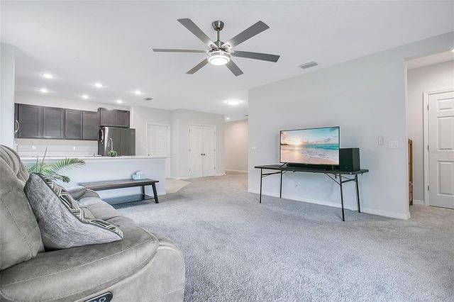 427 IRONSIDE TRAIL DRIVE, Groveland, FL 34736