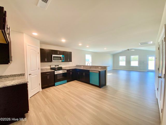 109 Streamlet Drive, Fremont, NC 27830