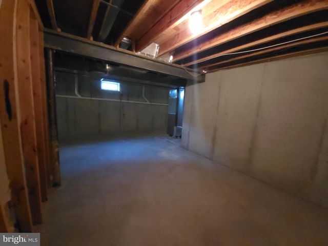 17 BORDEAUX BLVD, Newark, DE 19702