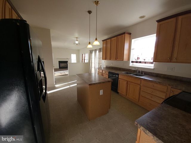 17 BORDEAUX BLVD, Newark, DE 19702