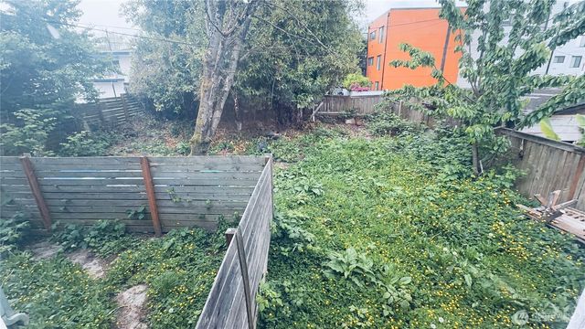 527 S Sullivan Street, Seattle, WA 98108