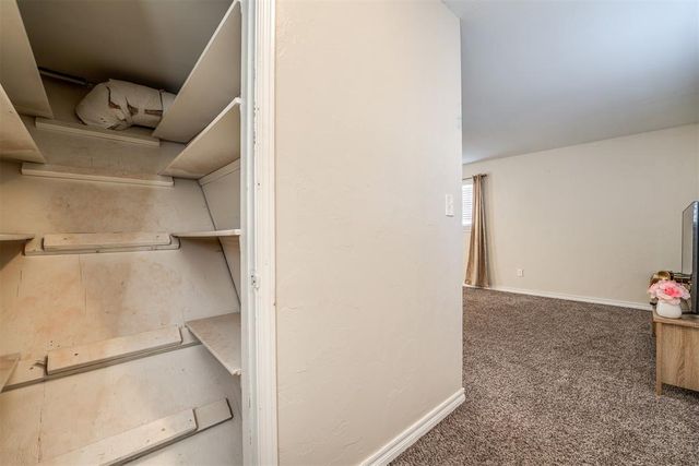 3105 N Viewpoint Drive, Midwest City, OK 73110