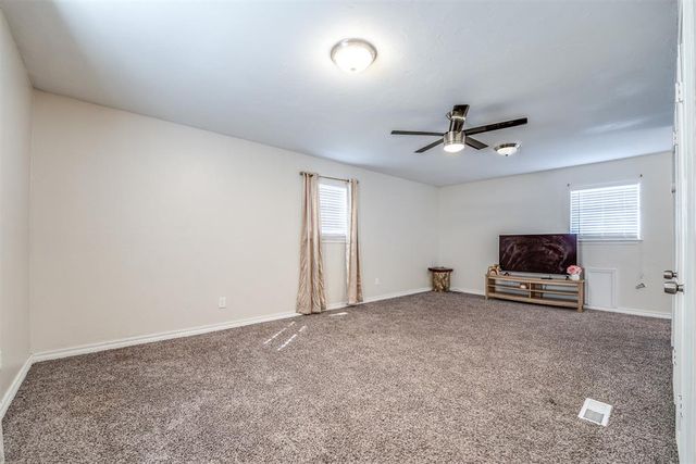 3105 N Viewpoint Drive, Midwest City, OK 73110