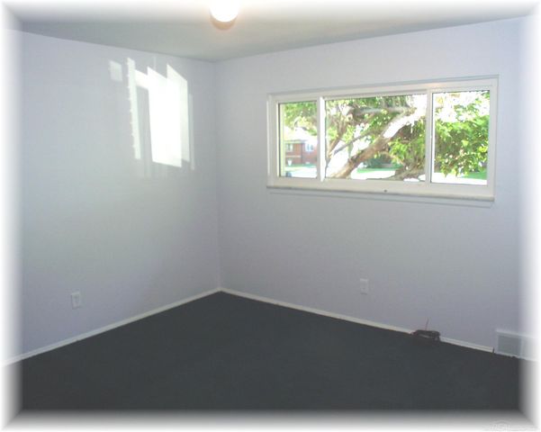 14311 Talbot Street, Warren, MI 48088