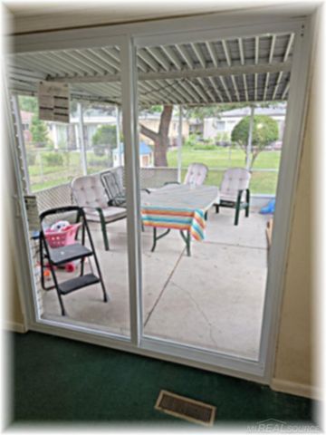 14311 Talbot Street, Warren, MI 48088