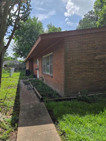 5759 Winding Creek Way, Houston, TX 77017