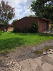 5759 Winding Creek Way, Houston, TX 77017