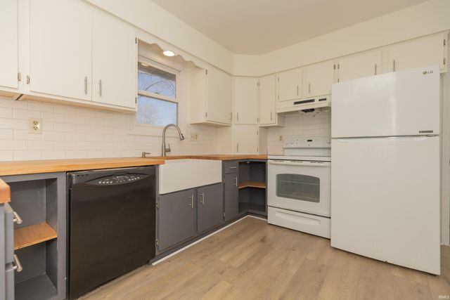 3000 Sheridan Road, Evansville, IN 47710