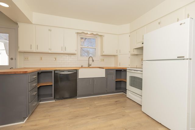 3000 Sheridan Road, Evansville, IN 47710