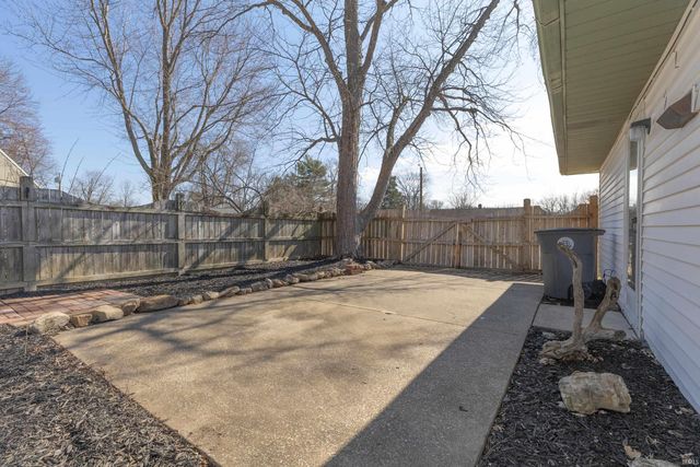 3000 Sheridan Road, Evansville, IN 47710