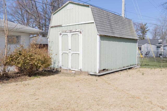 3000 Sheridan Road, Evansville, IN 47710