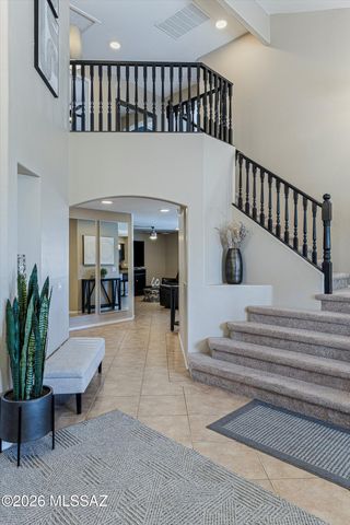 8784 N Wellside Drive, Tucson, AZ 85743