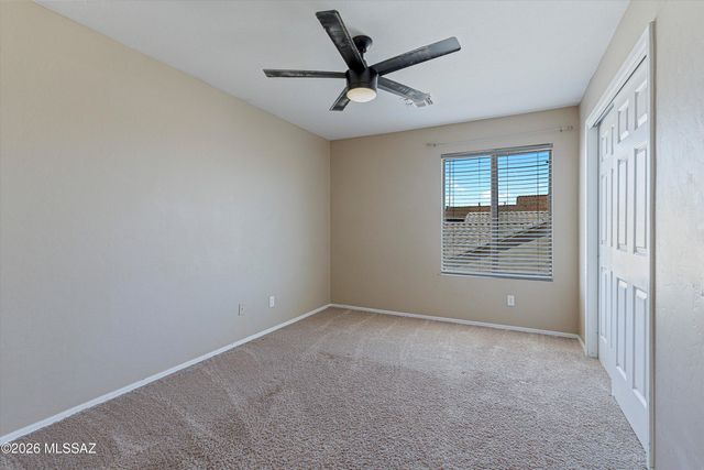 8784 N Wellside Drive, Tucson, AZ 85743