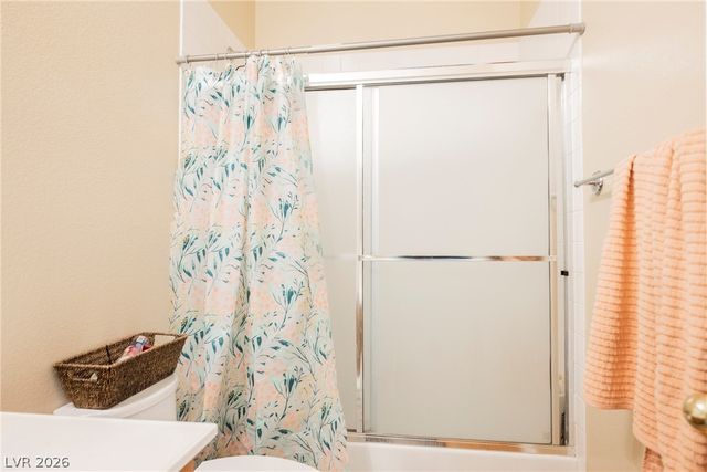 1541 Tillman Falls Avenue, Las Vegas, NV 89183