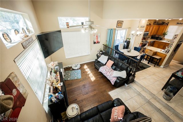 1541 Tillman Falls Avenue, Las Vegas, NV 89183