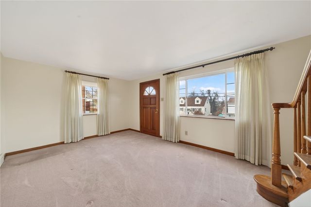 98 Pennsylvania Blvd., Monessen, PA 15062