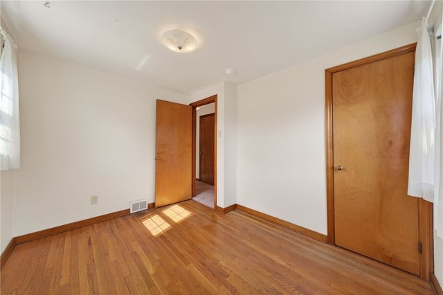 98 Pennsylvania Blvd., Monessen, PA 15062