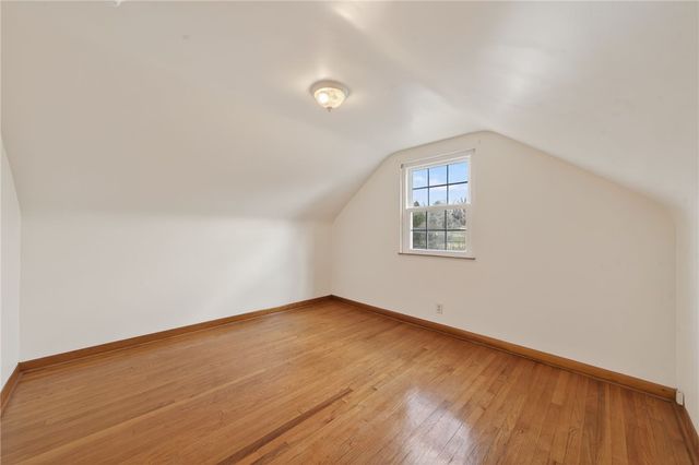 98 Pennsylvania Blvd., Monessen, PA 15062