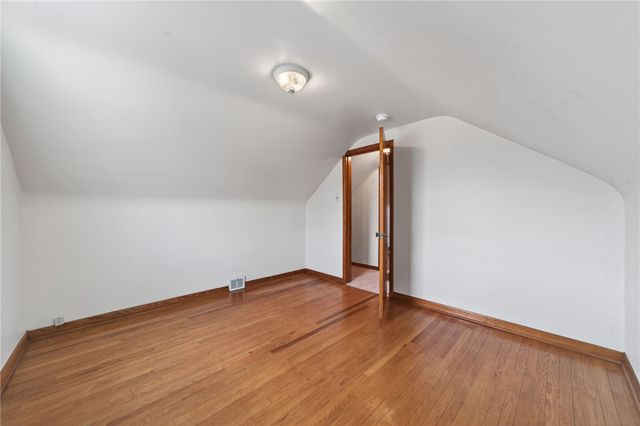 98 Pennsylvania Blvd., Monessen, PA 15062