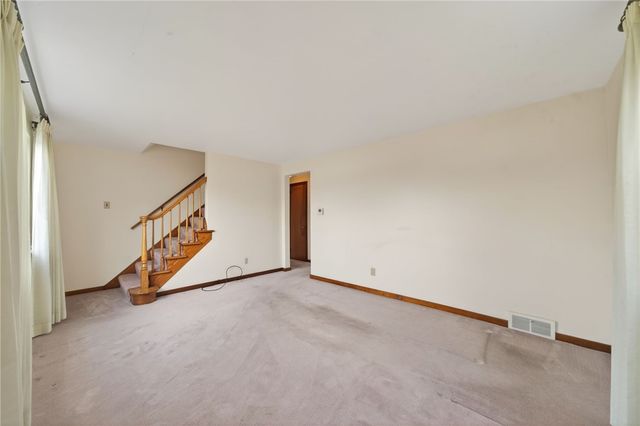 98 Pennsylvania Blvd., Monessen, PA 15062