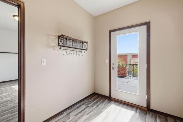 304 N VAN BUREN STREET, Green Bay, WI 54301